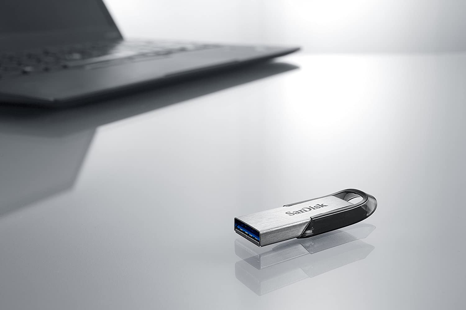 SANDISK Clé USB Ultra Flair - 128Gb - 3.0 - Gris